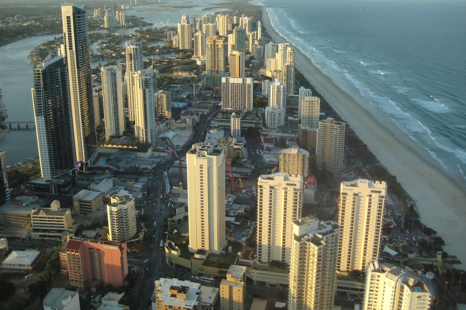 SkyPoint Observation Deck 觀景台